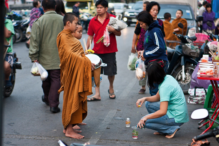 alms giving to monks Chiang Rai